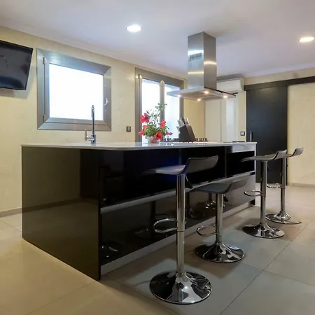 Bouganvillea Holiday home *